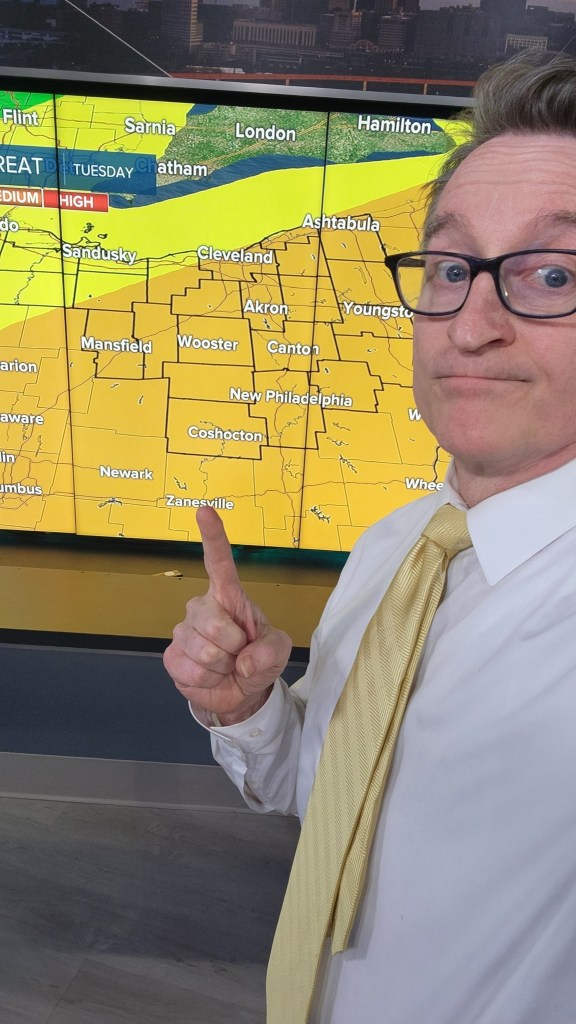 Mark Johnson delivering weather on News 5 Cleveland